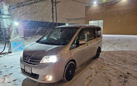 Nissan Serena IV, 2011 год, 1 200 000 рублей, 2 фотография