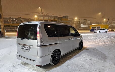 Nissan Serena IV, 2011 год, 1 200 000 рублей, 5 фотография