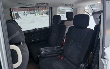 Nissan Serena IV, 2011 год, 1 200 000 рублей, 18 фотография