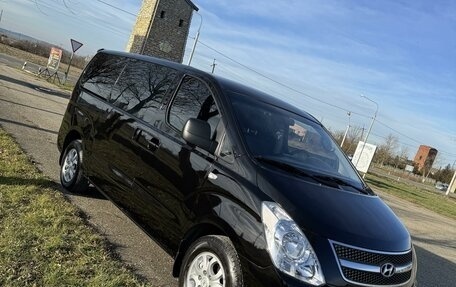 Hyundai Grand Starex Grand Starex I рестайлинг 2, 2008 год, 1 950 000 рублей, 3 фотография