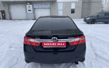 Toyota Camry, 2012 год, 2 250 000 рублей, 8 фотография