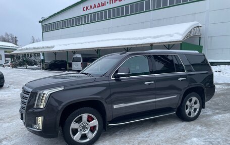 Cadillac Escalade IV, 2016 год, 6 700 000 рублей, 3 фотография