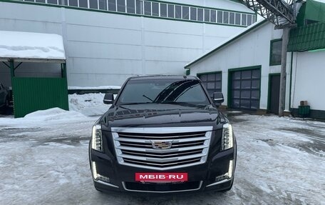 Cadillac Escalade IV, 2016 год, 6 700 000 рублей, 2 фотография