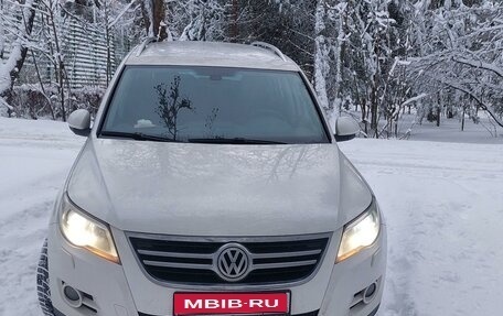 Volkswagen Tiguan I, 2010 год, 1 100 000 рублей, 1 фотография