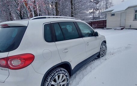 Volkswagen Tiguan I, 2010 год, 1 100 000 рублей, 5 фотография