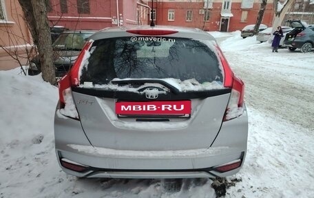 Honda Fit III, 2019 год, 1 400 000 рублей, 4 фотография