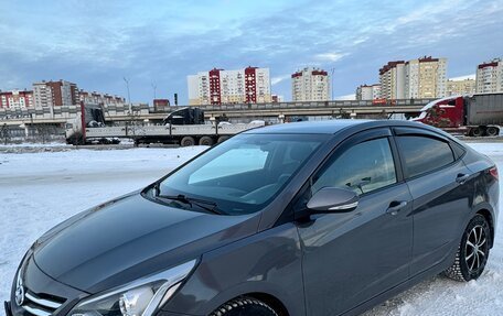 Hyundai Solaris II рестайлинг, 2015 год, 990 000 рублей, 2 фотография