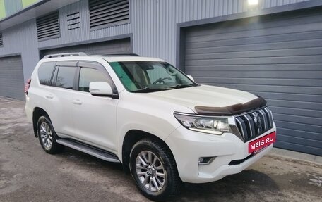 Toyota Land Cruiser Prado 150 рестайлинг 2, 2017 год, 5 750 000 рублей, 4 фотография