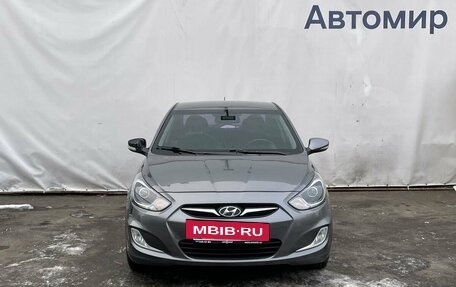 Hyundai Solaris II рестайлинг, 2012 год, 970 000 рублей, 2 фотография