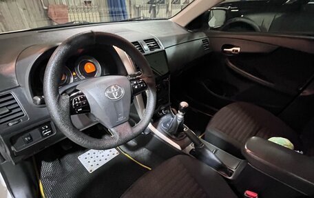 Toyota Corolla, 2010 год, 1 300 000 рублей, 7 фотография