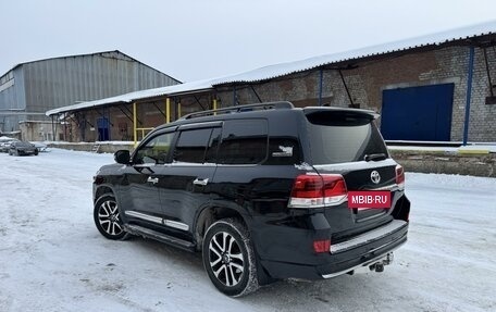 Toyota Land Cruiser 200, 2015 год, 5 200 000 рублей, 4 фотография