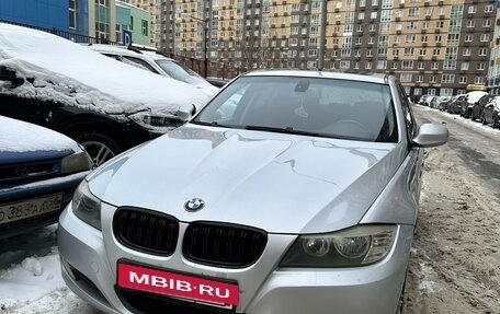 BMW 3 серия, 2009 год, 1 390 000 рублей, 13 фотография