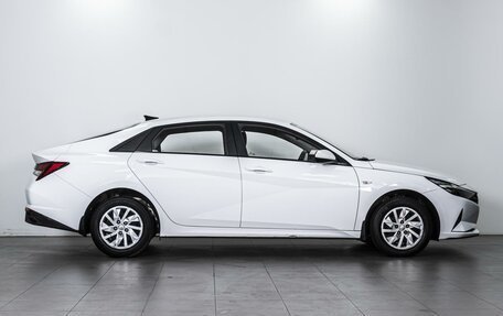 Hyundai Elantra, 2022 год, 2 154 000 рублей, 5 фотография