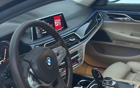 BMW 7 серия, 2015 год, 3 850 000 рублей, 8 фотография