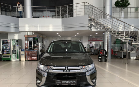 Mitsubishi Outlander III рестайлинг 3, 2018 год, 2 250 000 рублей, 2 фотография