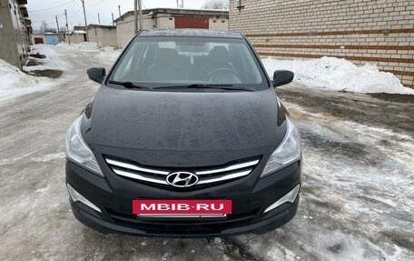 Hyundai Solaris II рестайлинг, 2014 год, 990 000 рублей, 8 фотография