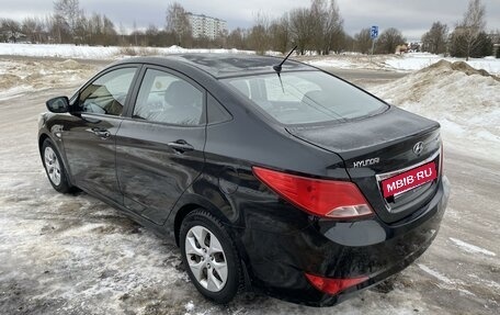 Hyundai Solaris II рестайлинг, 2014 год, 990 000 рублей, 3 фотография