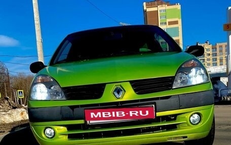 Renault Clio III, 2004 год, 490 000 рублей, 2 фотография