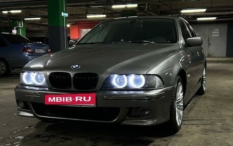 BMW 5 серия, 2001 год, 750 000 рублей, 2 фотография