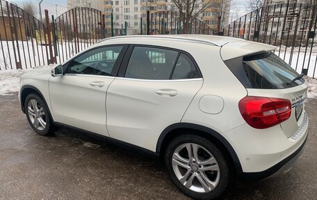 Mercedes-Benz GLA, 2015 год, 2 400 000 рублей, 2 фотография