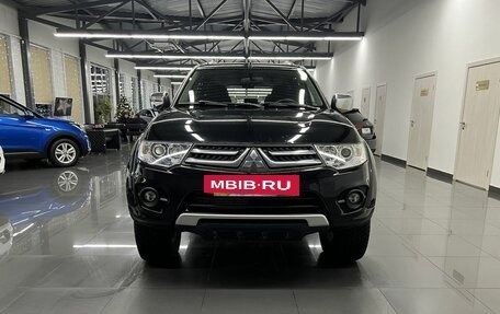 Mitsubishi Pajero Sport II рестайлинг, 2013 год, 1 945 000 рублей, 3 фотография