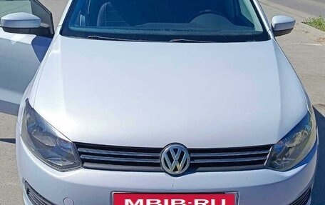 Volkswagen Polo VI (EU Market), 2014 год, 550 000 рублей, 1 фотография