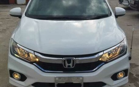 Honda Grace I, 2017 год, 1 355 000 рублей, 29 фотография