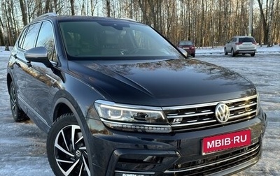 Volkswagen Tiguan II, 2019 год, 4 200 000 рублей, 1 фотография