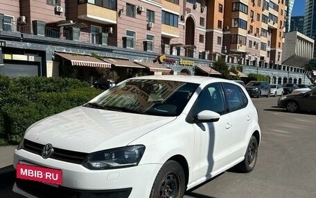 Volkswagen Polo VI (EU Market), 2011 год, 640 000 рублей, 3 фотография