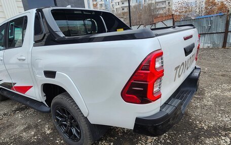 Toyota Hilux VIII, 2023 год, 6 550 000 рублей, 19 фотография