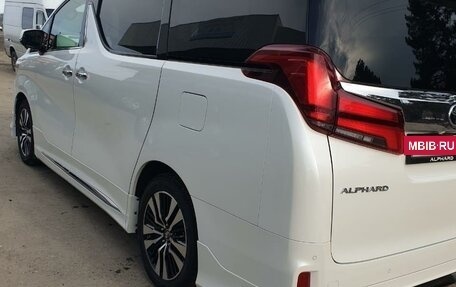 Toyota Alphard III, 2019 год, 5 900 000 рублей, 9 фотография