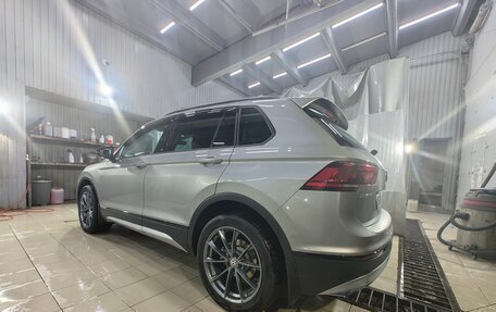 Volkswagen Tiguan II, 2020 год, 3 500 000 рублей, 13 фотография