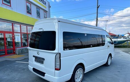 Toyota HiAce H200, 2008 год, 5 950 000 рублей, 3 фотография