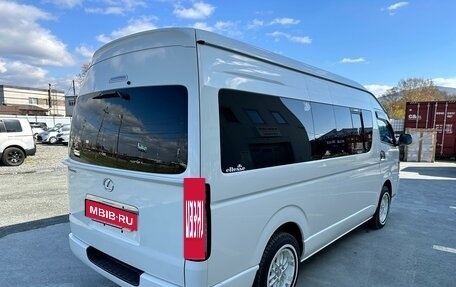 Toyota HiAce H200, 2008 год, 5 950 000 рублей, 5 фотография