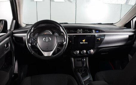 Toyota Corolla, 2013 год, 1 575 000 рублей, 6 фотография