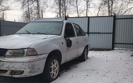 Daewoo Nexia I рестайлинг, 2001 год, 30 000 рублей, 8 фотография