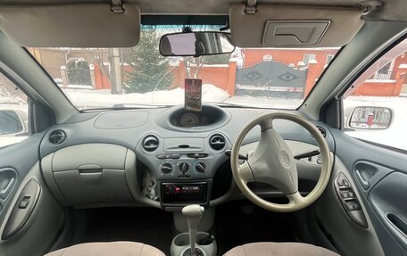 Toyota Vitz, 2001 год, 385 000 рублей, 13 фотография