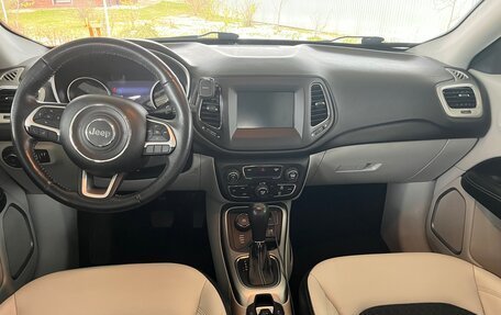 Jeep Compass II, 2017 год, 2 100 000 рублей, 10 фотография