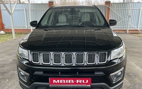 Jeep Compass II, 2017 год, 2 100 000 рублей, 3 фотография