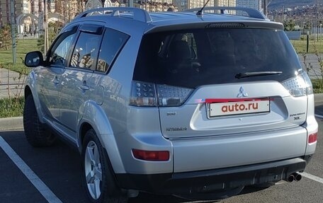 Mitsubishi Outlander III рестайлинг 3, 2007 год, 1 550 000 рублей, 15 фотография