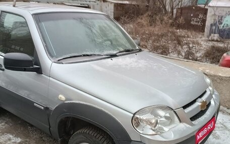 Chevrolet Niva I рестайлинг, 2017 год, 850 000 рублей, 4 фотография