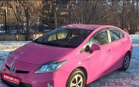 Toyota Prius, 2014 год, 1 380 000 рублей, 9 фотография