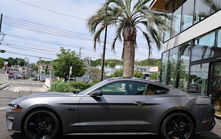 Ford Mustang VI рестайлинг, 2022 год, 11 240 000 рублей, 3 фотография