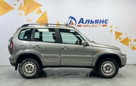 Chevrolet Niva I рестайлинг, 2010 год, 575 000 рублей, 2 фотография