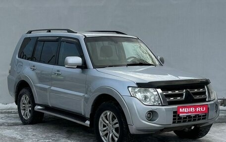 Mitsubishi Pajero IV, 2011 год, 1 900 000 рублей, 3 фотография