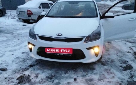 KIA Rio IV, 2019 год, 1 589 000 рублей, 4 фотография