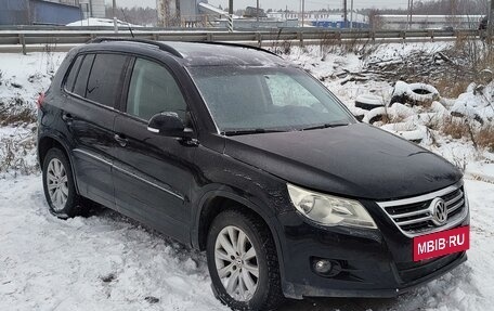 Volkswagen Tiguan I, 2008 год, 640 000 рублей, 2 фотография