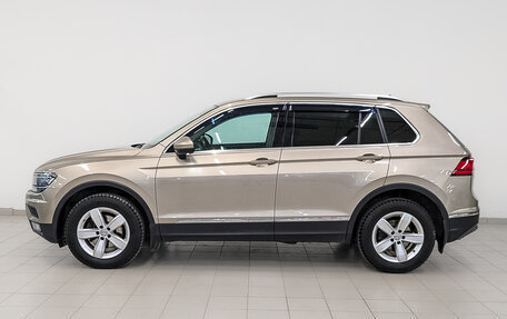 Volkswagen Tiguan II, 2018 год, 2 450 000 рублей, 8 фотография