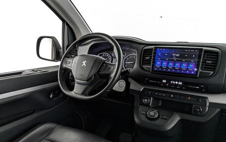 Peugeot Traveller I, 2021 год, 4 650 000 рублей, 29 фотография