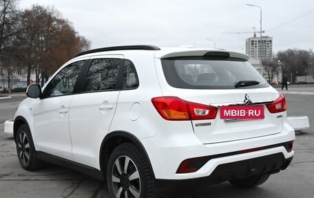 Mitsubishi ASX I рестайлинг, 2018 год, 1 999 999 рублей, 6 фотография